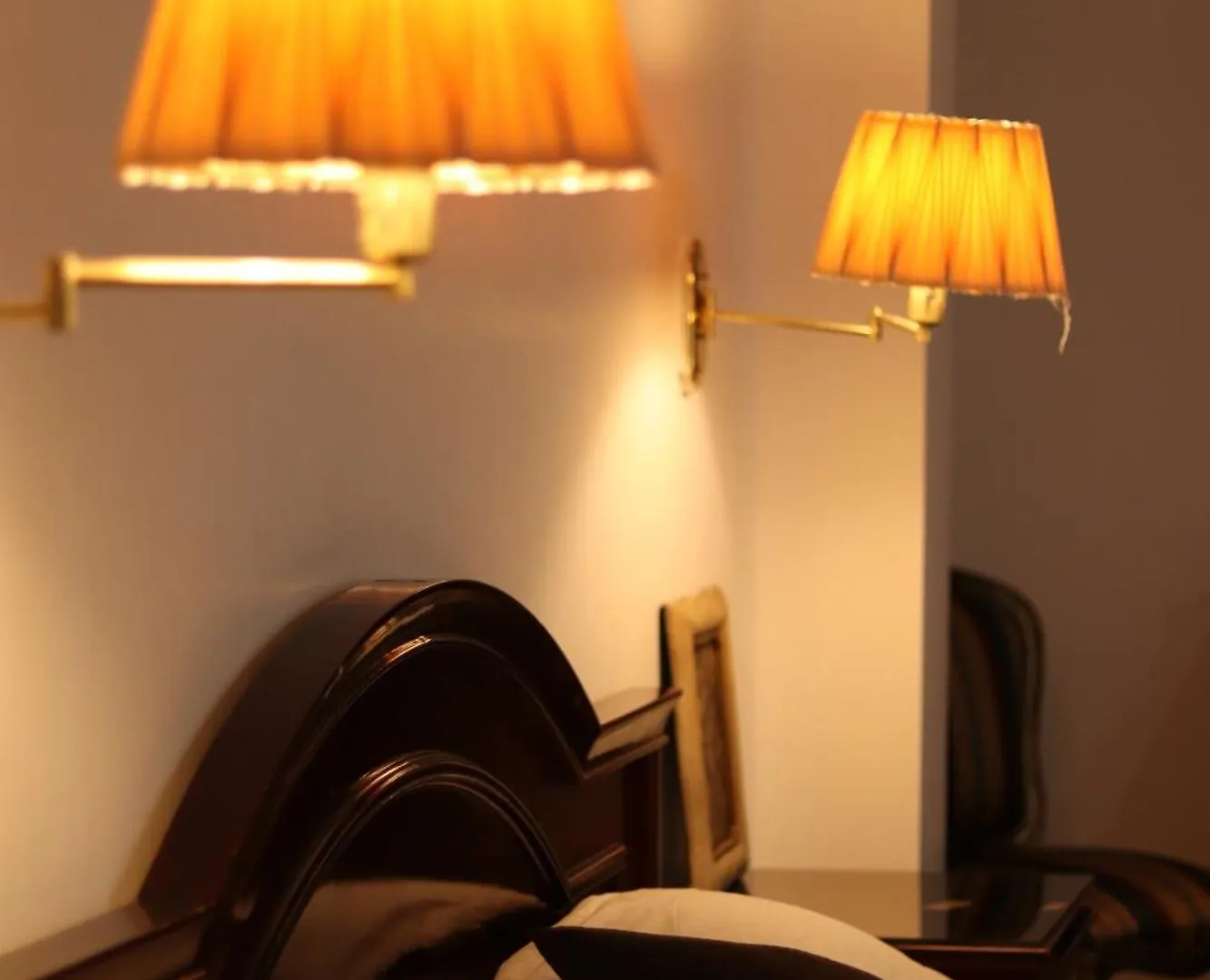 Suites & Hotel Gonzalez Suarez Quito 0*,