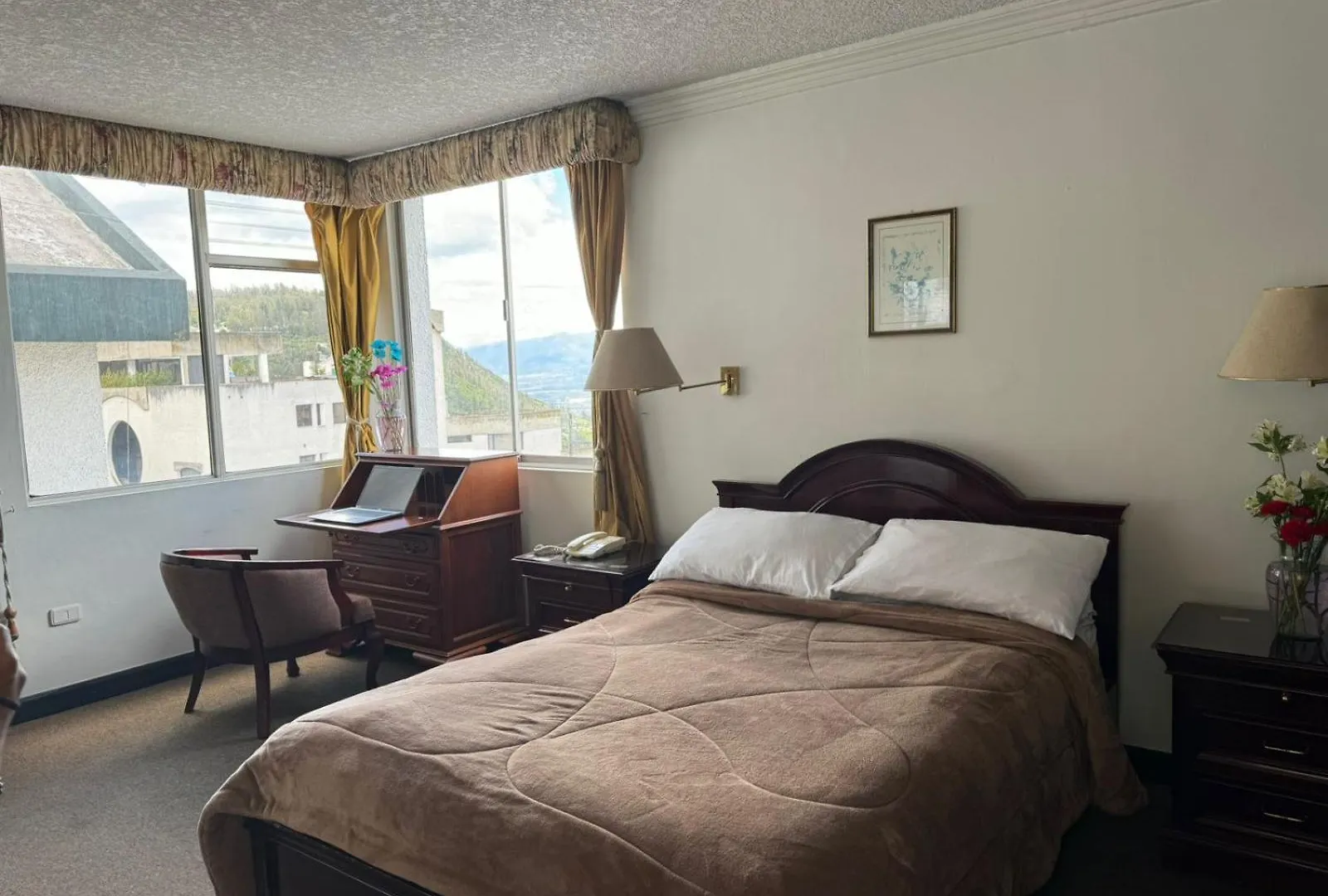 Suites & Hotel Gonzalez Suarez Quito
